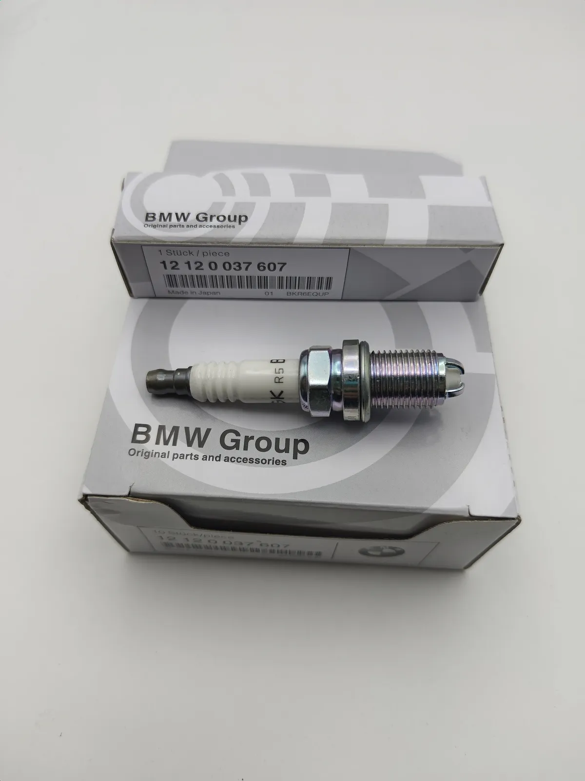 BMW High Power Spark Plug 12120037607 FGR-7-Dqp+ , NGK BKR 6 EQUP