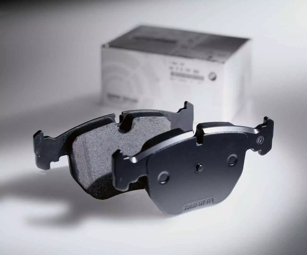 BMW X 5 Rear Ceramic Brake Pad Set 34216776937 Or 34216768471