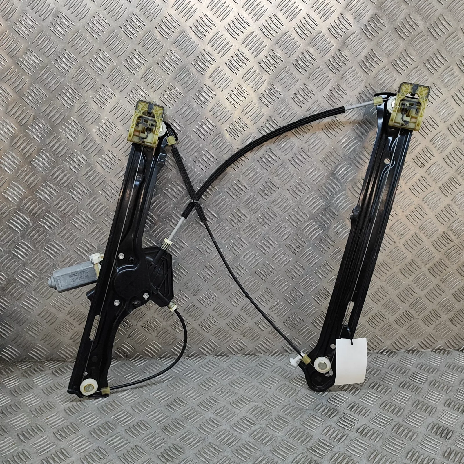BMW X 6 F 16 Front Left Door Window Regulator 7322747 2016 26544356